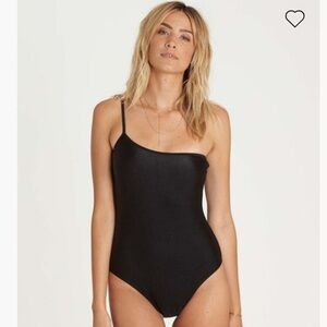 NWT Billabong Love Bound 1 Piece